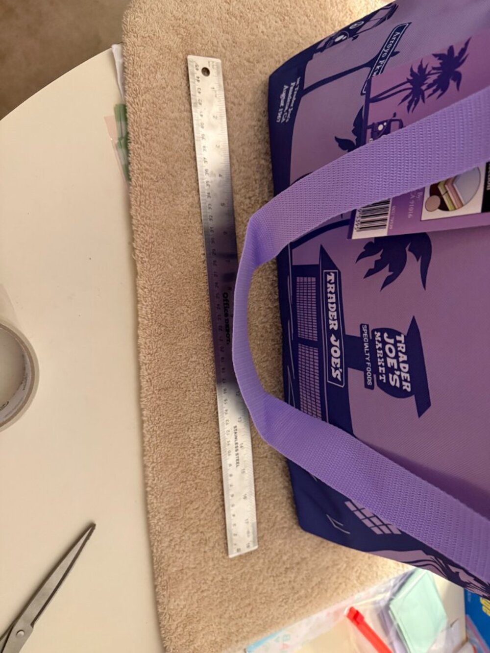 Trader Joe’s Purple Large Reusable Insulated Grocery Cooler Bag Arroyo Pkwy NWT - Picture 2 of 5